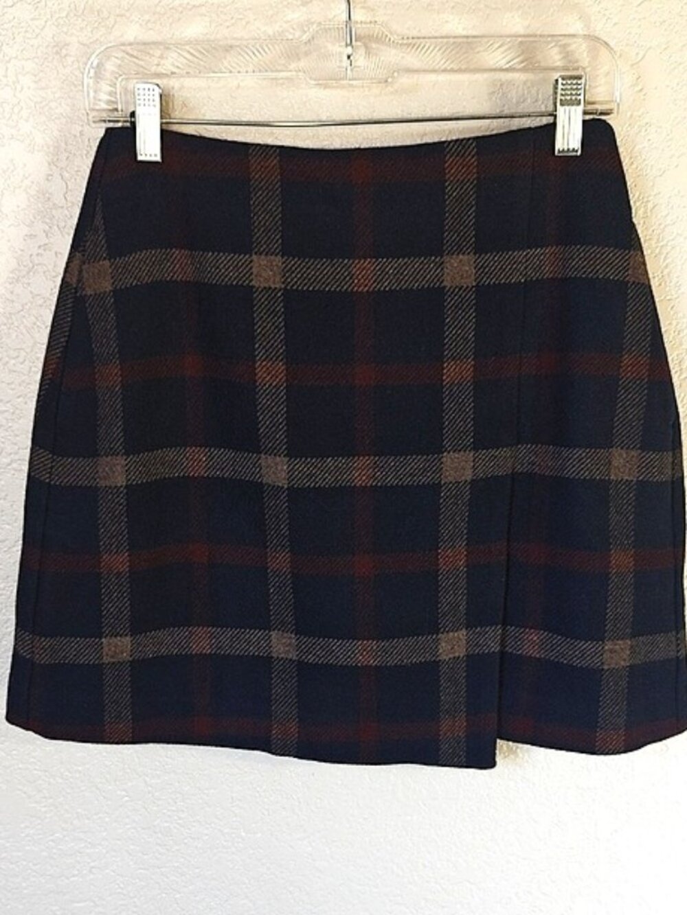 Dark Academia Size 6 Wool Blend Mini Skirt Faux Wrap Navy Red Tartan Plaid